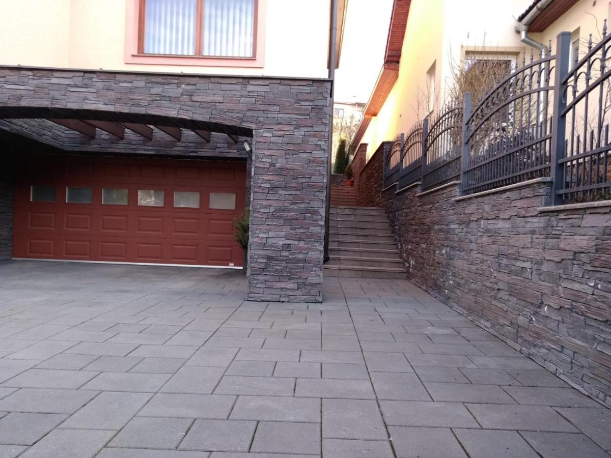 Brezno 2 Izbovy Apartman Sabi Exteriér fotografie